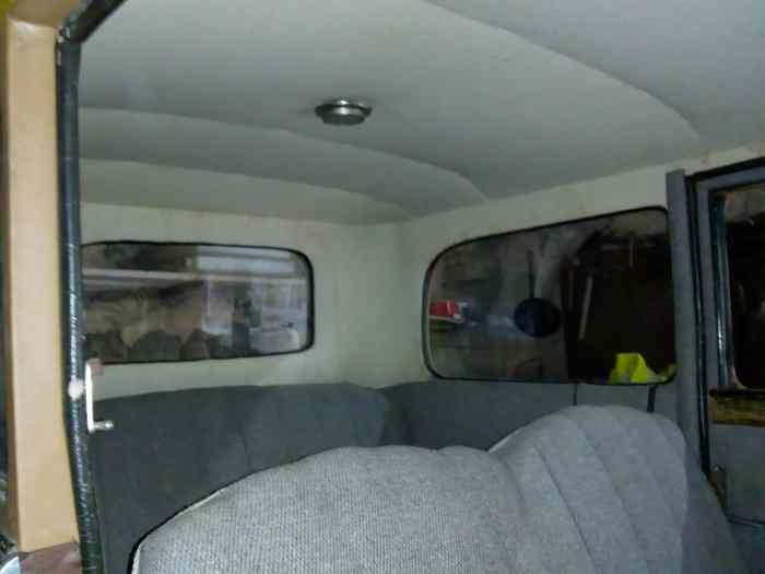 Peugeot 190s coach 3