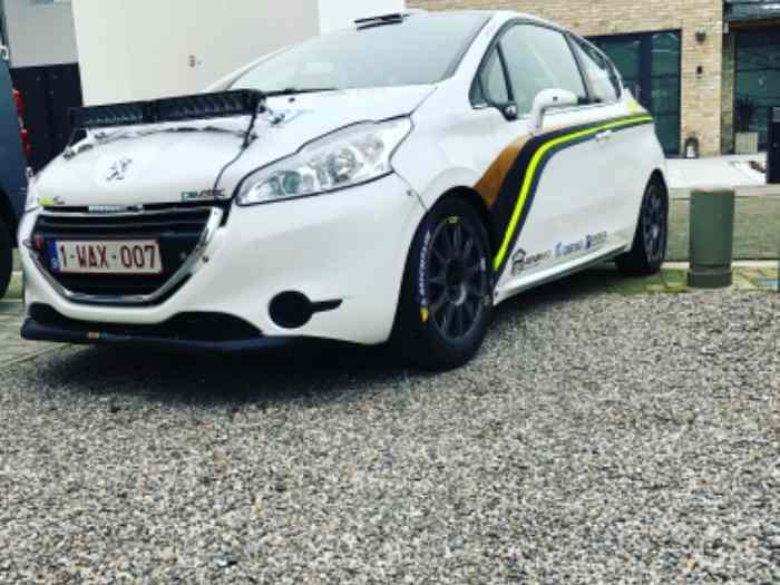 Peugeot 208 R2 Full EVO etat neuf!! 0