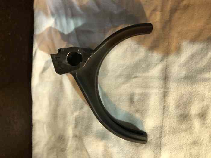 fourchette neuve 3/4e SADEV STDSA VENDUE 1