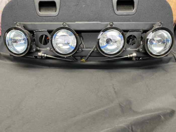 Rampe de virage Twingo R2 + phares de virages 0