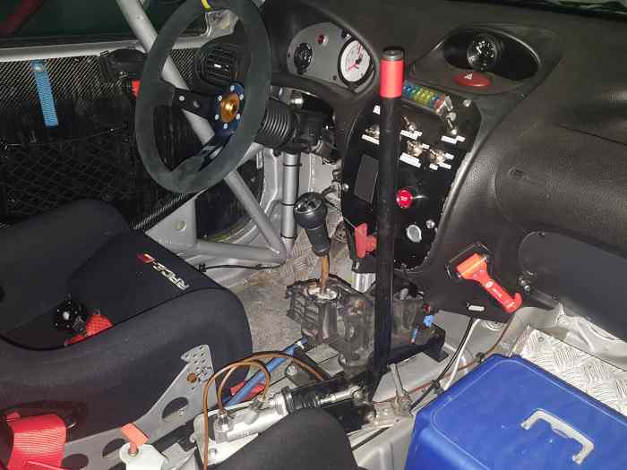 206 CC F2000 ECHANGE POSSIBLE 4