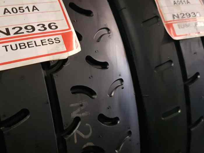 Pneus Rallye neufs Yokohama 210/650 r18 1