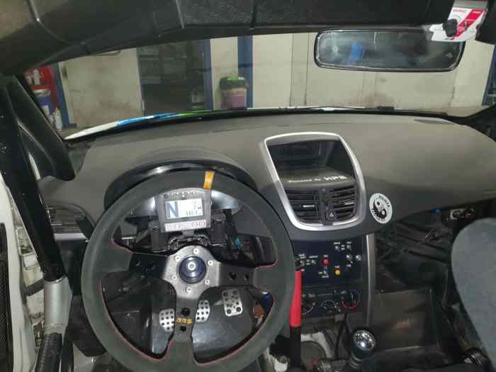 207 R3T reservé – photo 3 sur 6