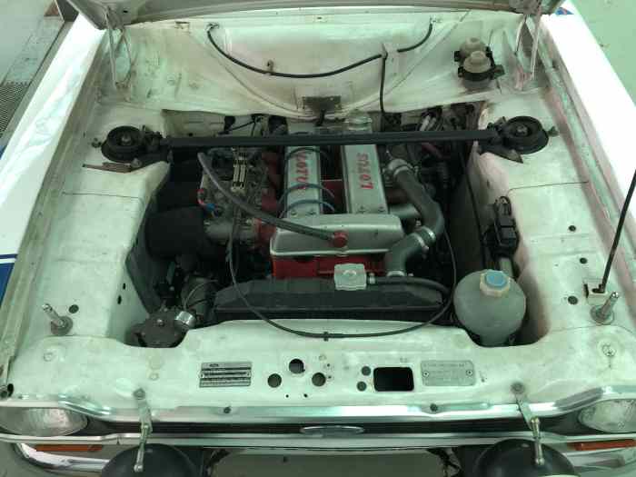 Ford Escort MK1 AVO Mexico - Twin Cam engine 2