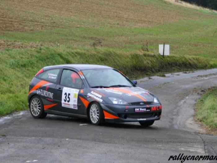 Ford Focus F2014 0