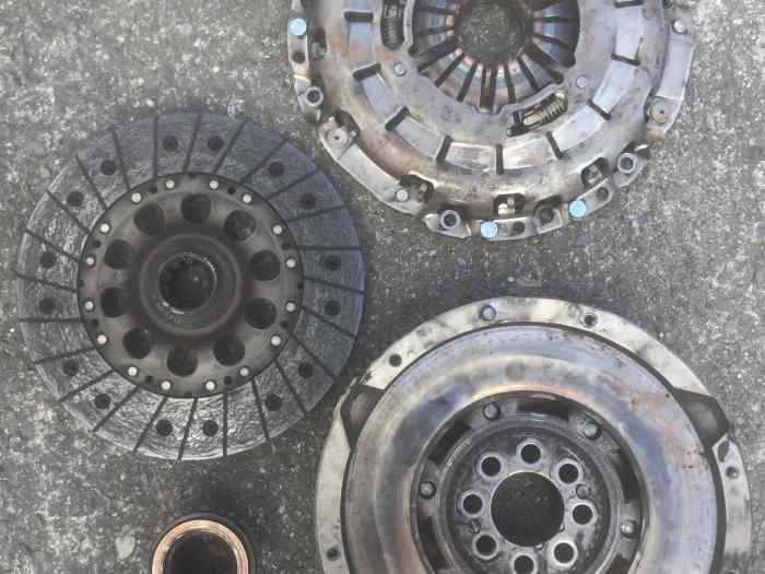 Embrayage et volant moteur bmw m3 e46