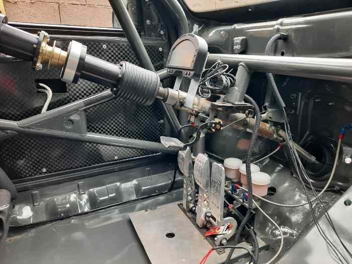 Vends en pièces caisse Golf 3 GTI 16S Kitcar/ pièces polyester 5