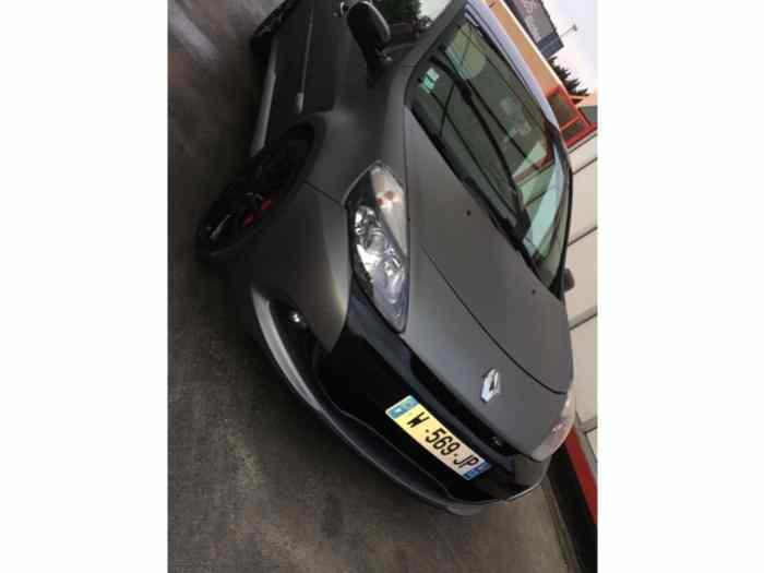 Clio 3 rs ange et démon pièces et voitures de course à vendre, de rallye et de circuit.