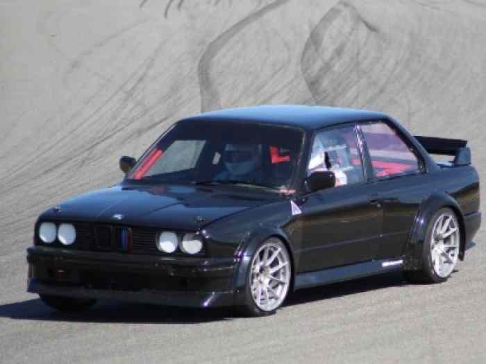 BMW E30 KIT M3 LARGE 0