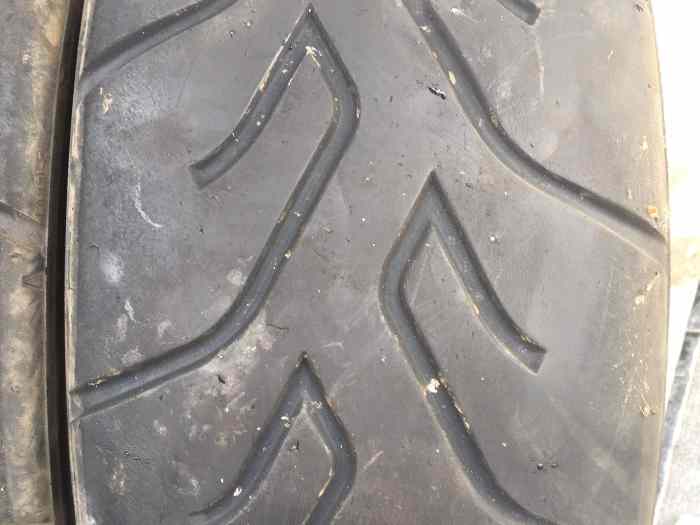 Pneus semi slick Yokohama Advan et Federal RSR 17 pouces 2