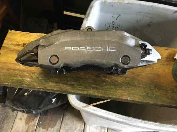 Etriers 4 pistons Brembo 0