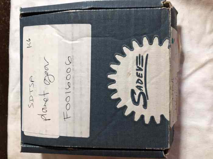 VENDU pignon de 5e 22 dents SADEV STDSA 3