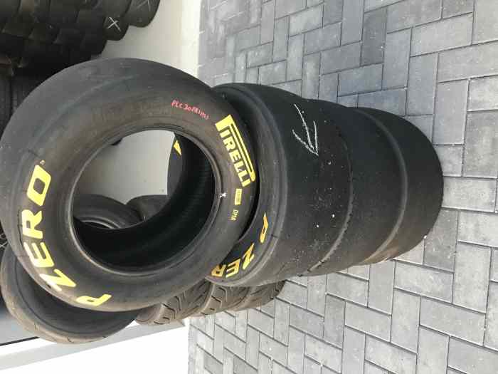 Pirelli PZero slick 200/230/250 0