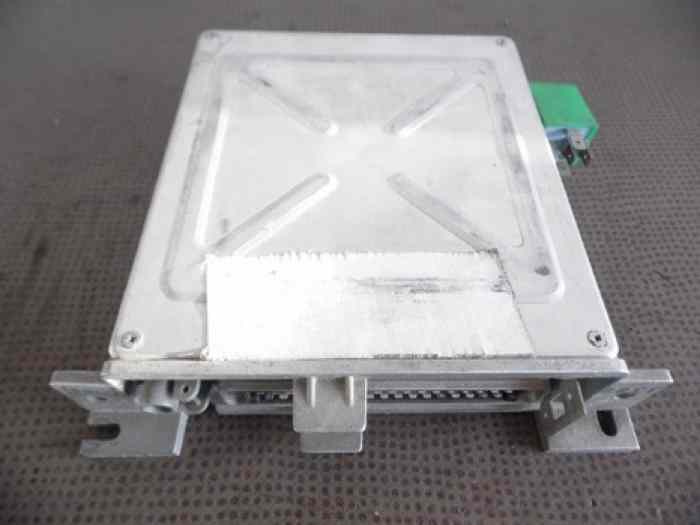 CALCULATEUR MOTEUR WEBER IAW045 FORD SIERRA COSWORTH 5