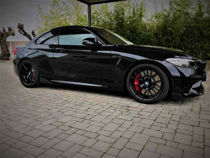 BMW M2 COMPETITION FULL BLACK 6000 Kms 5