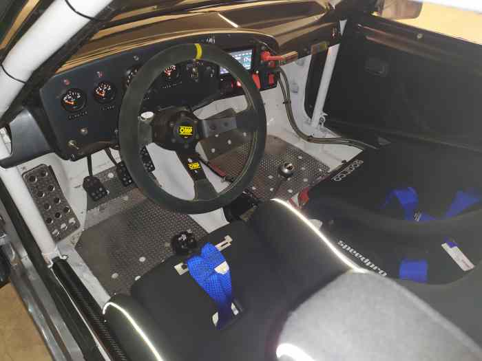 Peugeot 205 F2000 LENY COMPETITION 2