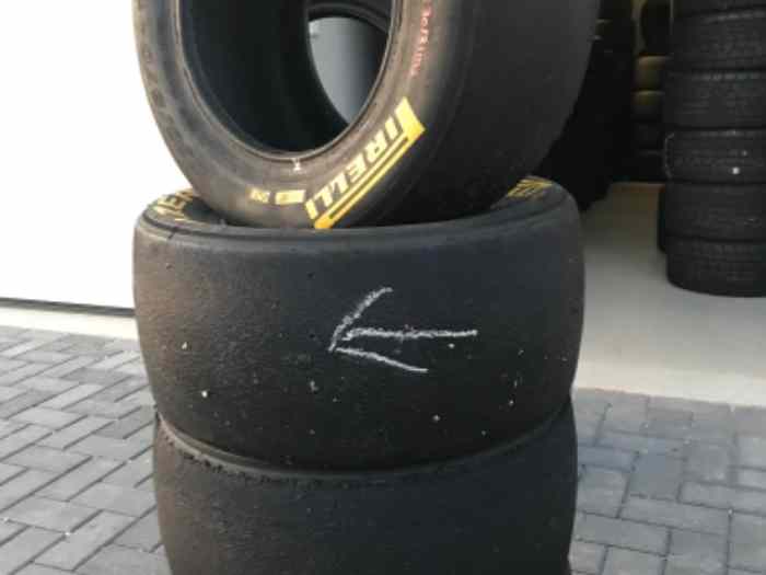 Pirelli PZero slick 200/230/250 2