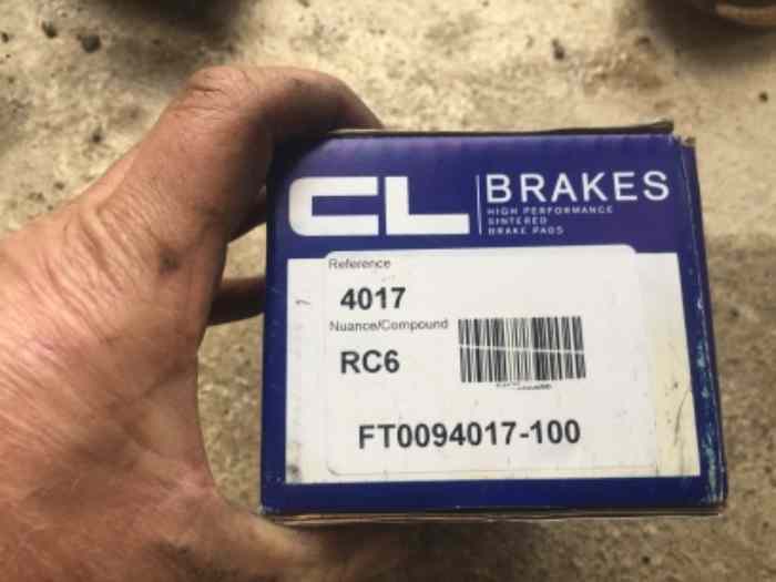 Plaquettes RC6 4017 pour 106 ou saxo et étriers 1