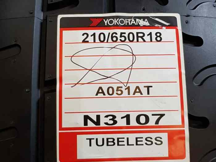 Pneus Rallye neufs Yokohama 210/650 r18 0