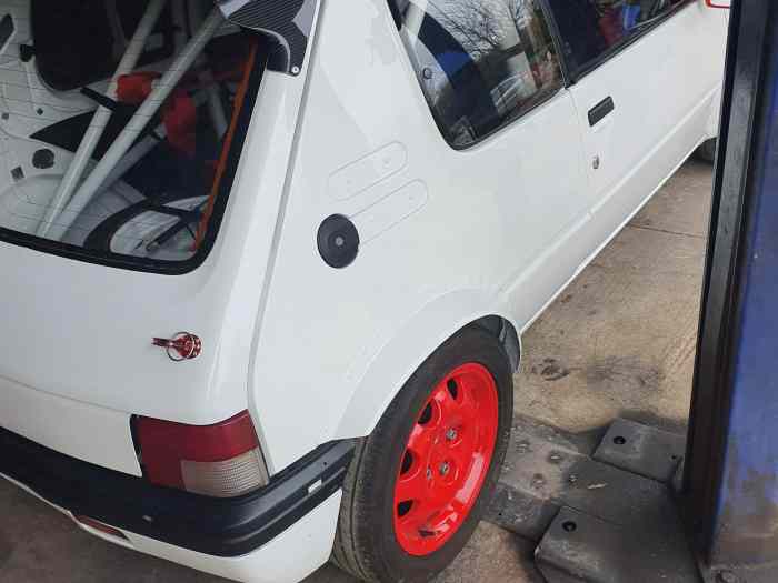 205 f2000 2