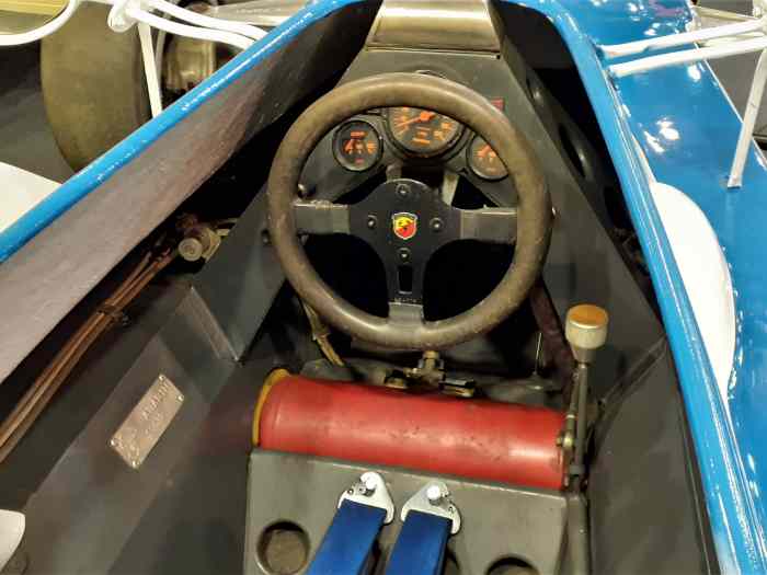 VENDUE - MONOPLACE HISTORIQUE FIAT ABARTH 4