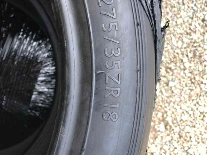 Pneus slicks 18 Pouces Zeknova 0