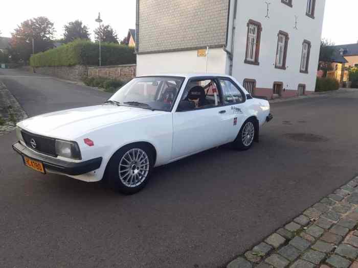 Opel Ascona 2.0i 2