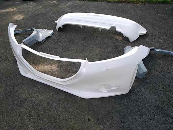 Kit carrosserie 208 f2000 5