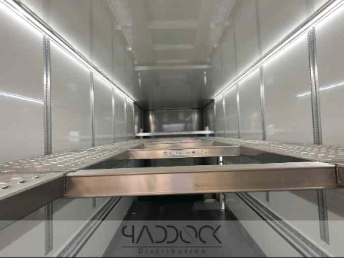 MIELE TRAILER FOR RENT BY PADDOCK DISTRIBUTION 3