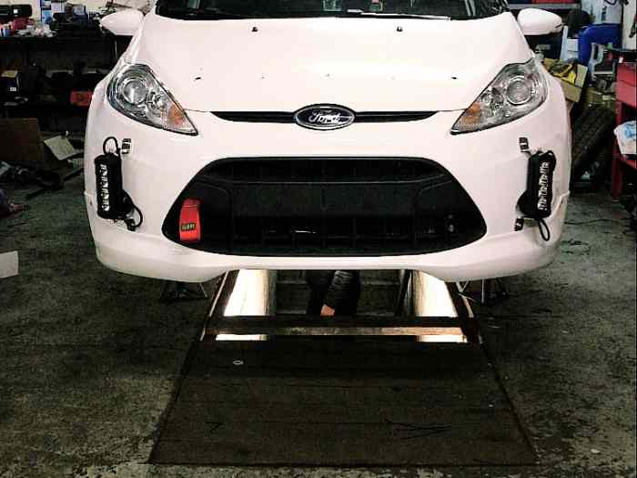 Ford FIESTA R2 3