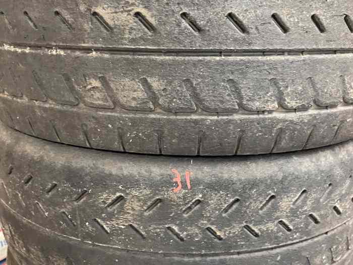 Pneu michelin 19 60 16 gomme MW1 , R 31 , R21 , R11 3