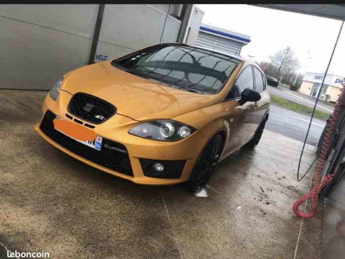 Seat Leon Cupra R 2