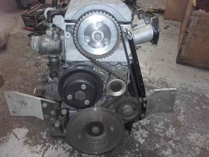 MOTEUR RENAULT et ALPINE 230cv NEUF BASE R20 2.L 1