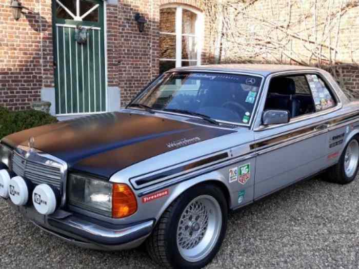 Mercedes 280 CE 0