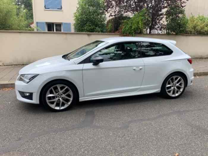 Seat Leon SC FR lll 5F 2.0 TDI Aéro / Full options 3
