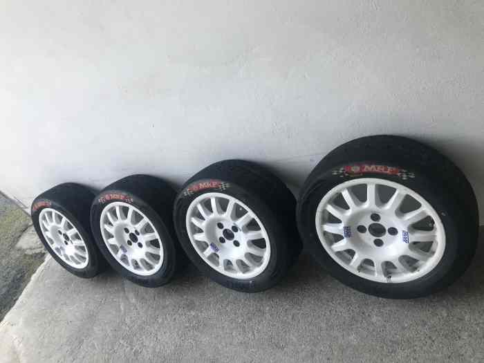 LLANTAS BRAID FULLRACE TA EN 15 (4X100)+ NEUMATICOS MRF ZTA FIA 2