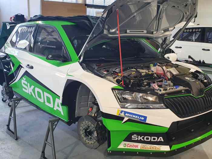 Skoda Fabia R5 EVO - Ex Factory - 2C Compétition 3