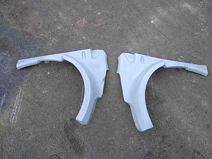 Kit carrosserie 208 f2000 1
