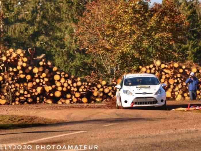 Ford FIESTA R2 2