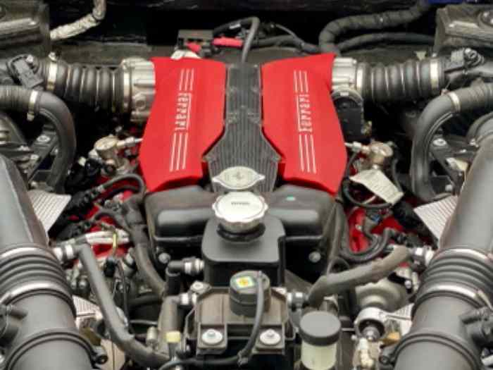 Ferrari 488 CHALLENGE 5