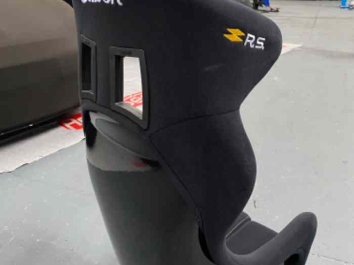 Baquet neuf Renault sport rs neuf salbet taille M 1
