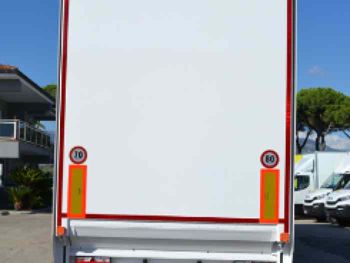 MIELE TRAILER FOR RENT BY PADDOCK DISTRIBUTION 5