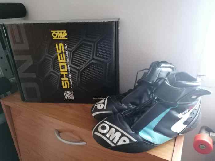Bottine OMP taille 44 2