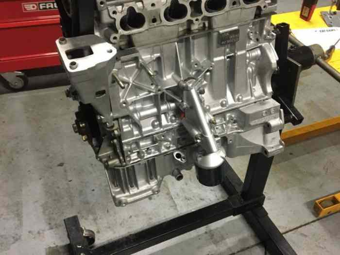 Moteur 206 EW10J4 neuf 200cv 3