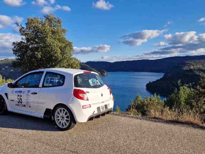 BBS Location Loue 2 Clio R3