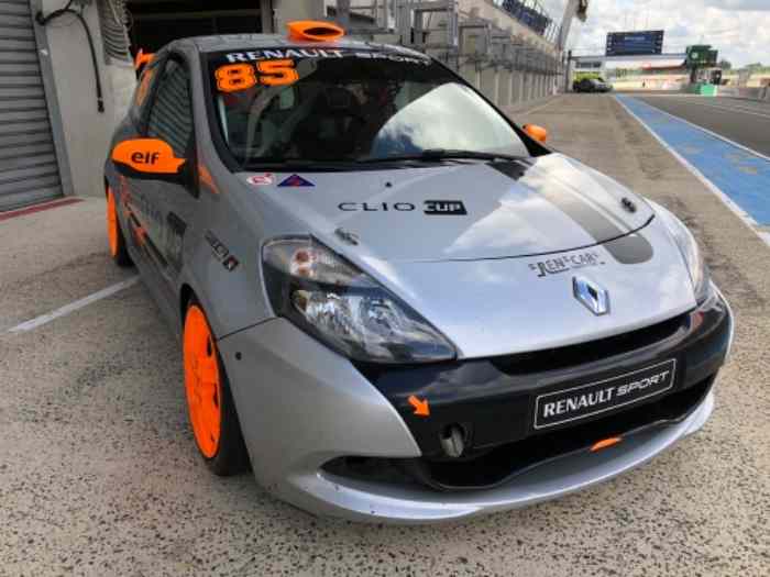 Renault Clio 3 Cup 4