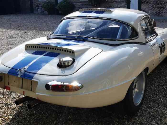 Jaguar E-type 3.8L semi-lightweight roadster 2