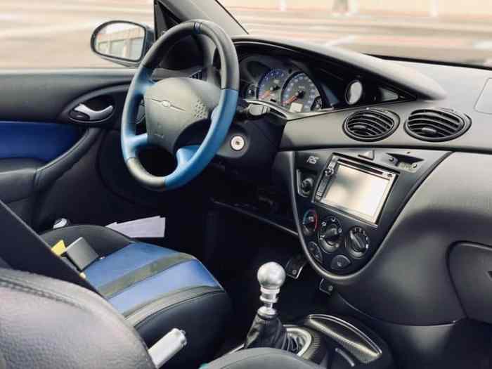 Ford Focus RS mk1 4