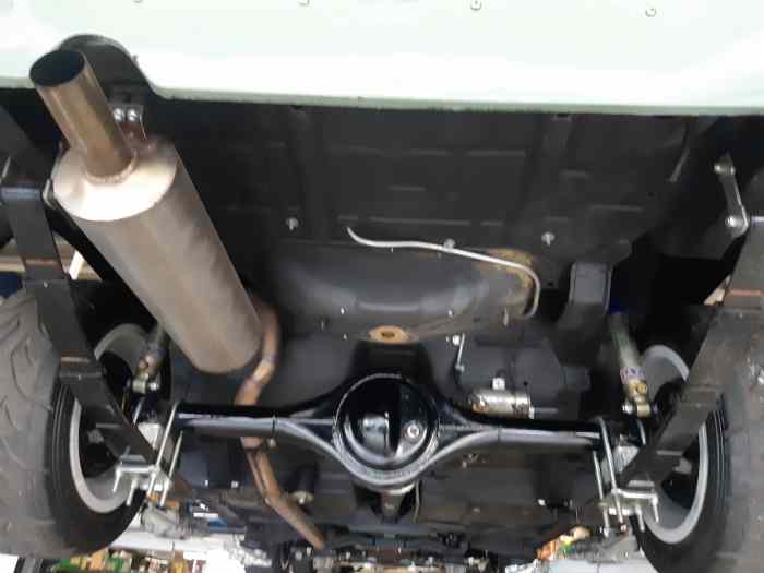 Ford Anglia 4