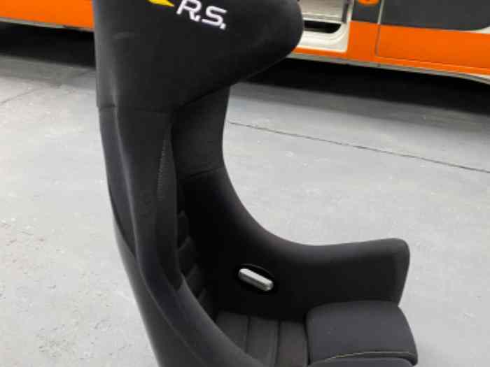 Baquet neuf Renault sport rs neuf salbet taille M 3